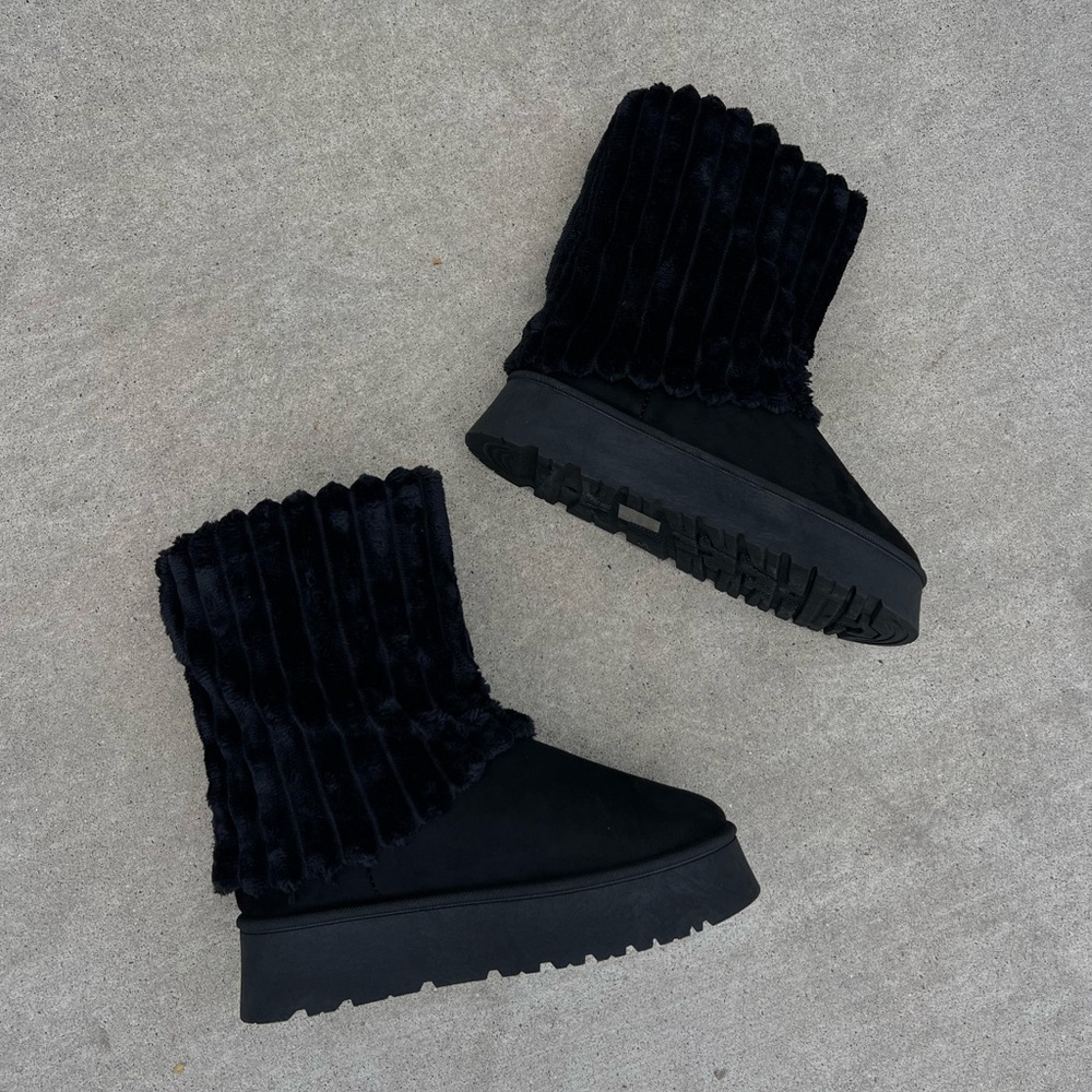 Black Platform Tall Fur Boots